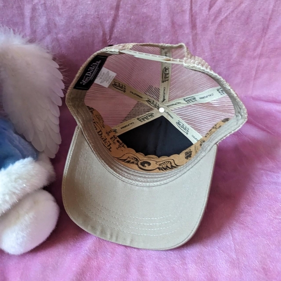 von dutch faux fur cap - Picture 3 of 4